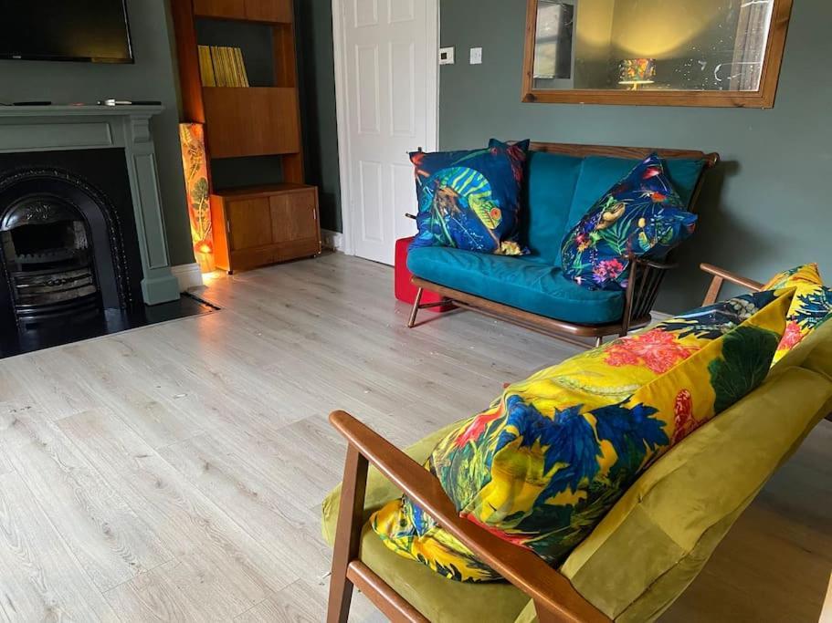 Peaceful Home From Home - Spacious 3 Bedroom House Accommodating 7 - Ideal For Families And Workers Gateshead Eksteriør bilde