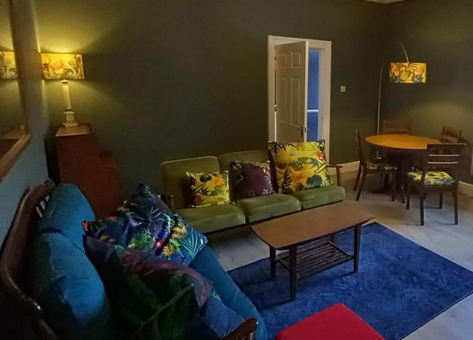 Peaceful Home From Home - Spacious 3 Bedroom House Accommodating 7 - Ideal For Families And Workers Gateshead Eksteriør bilde